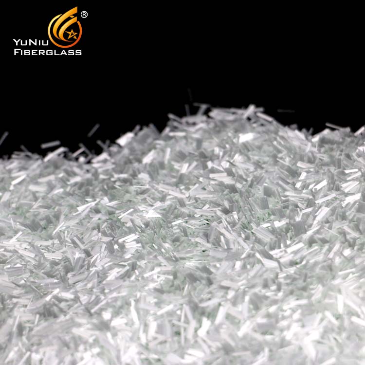 China Supplier Alkali Resistant Glass Fiber Chopped Strand with 3 mm and 4.5 mm For Pp Wholesales 